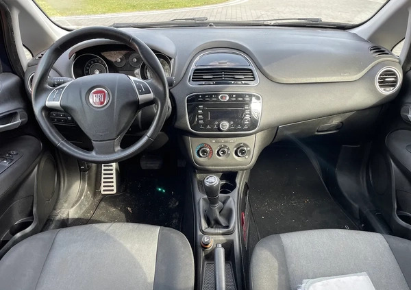 Fiat Punto 2012 cena 12500 przebieg: 130000, rok produkcji 2013 z Kłodzko małe 106